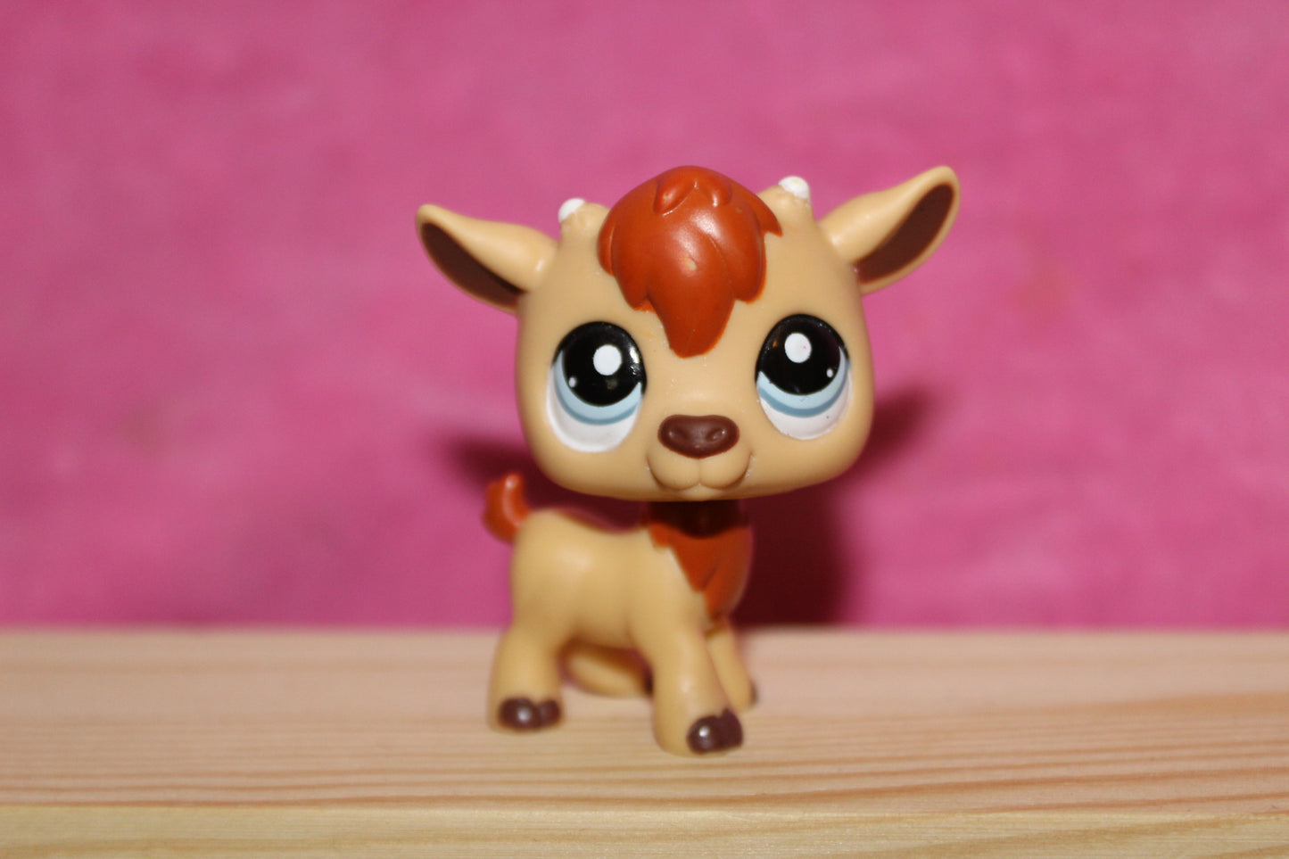 Authentic LPS Rare Goat