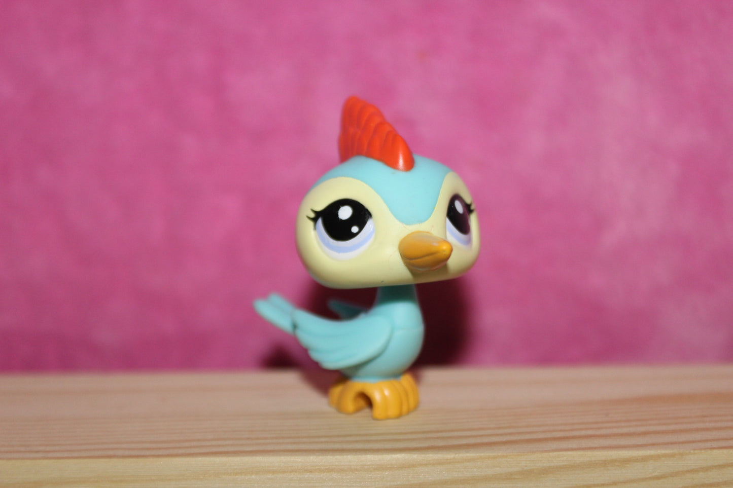 Authentic LPS Woodpecker Bird