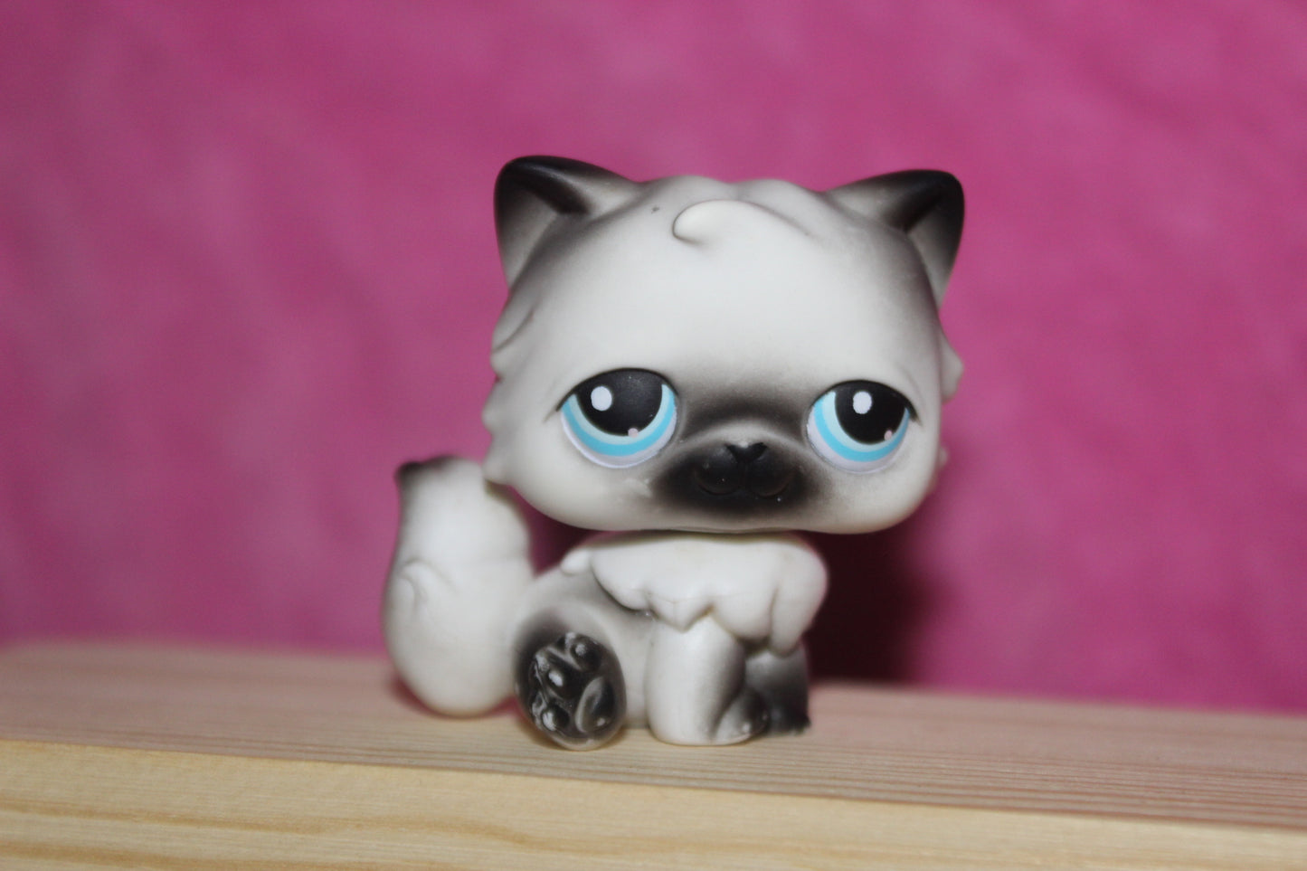Authentic LPS Persian Cat