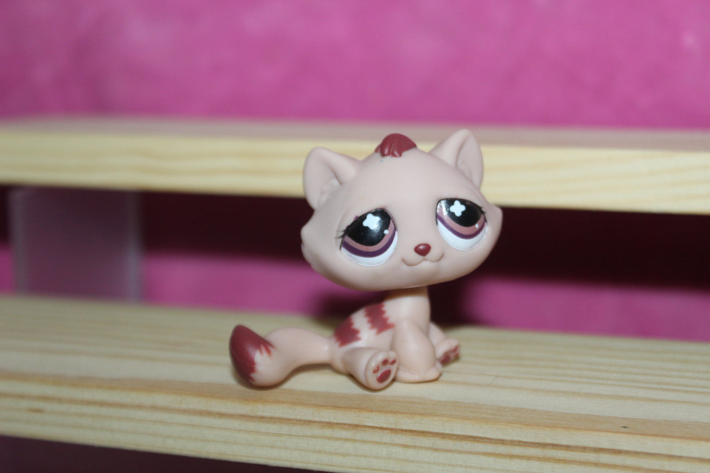 Authentic LPS Bon Bon Cat