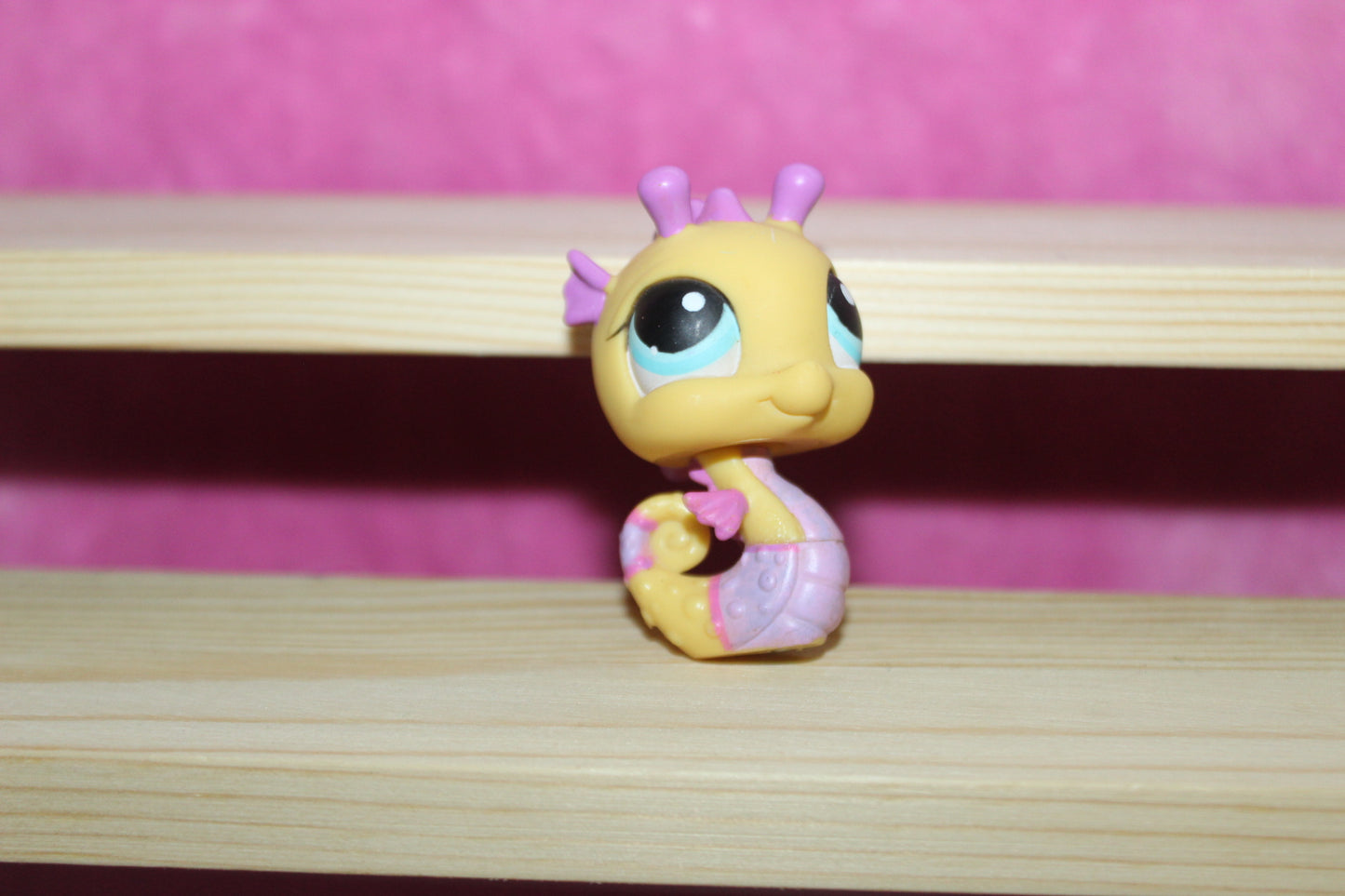Authentic LPS Seahorse