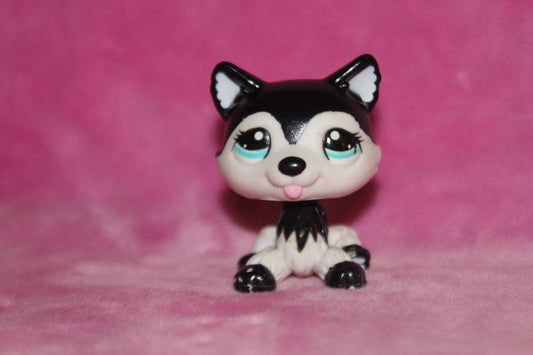 Authentic LPS Blythe Husky Dog