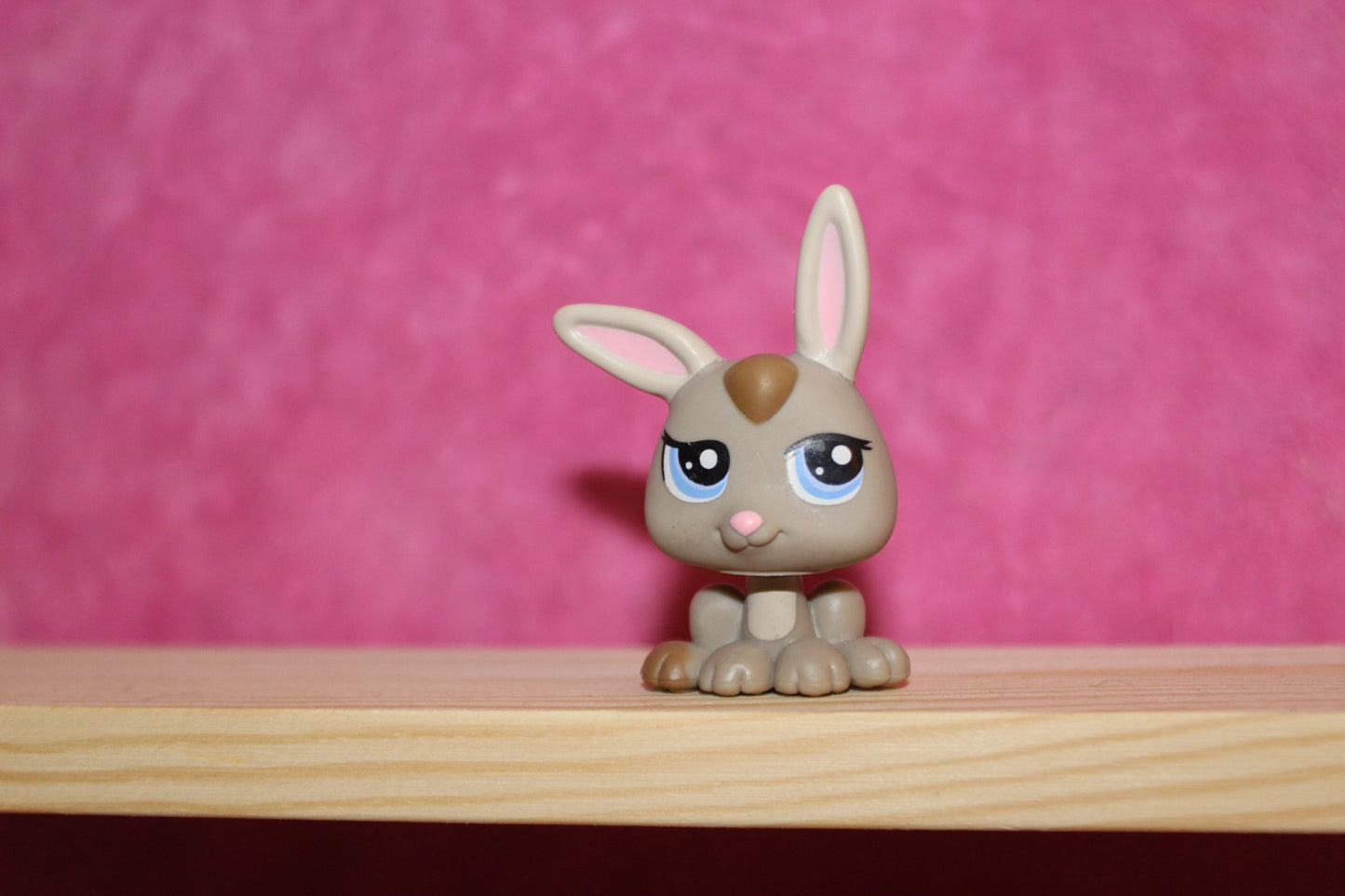 Authentic lps rabbit