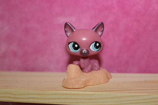 Authentic lps mcdonalds cat