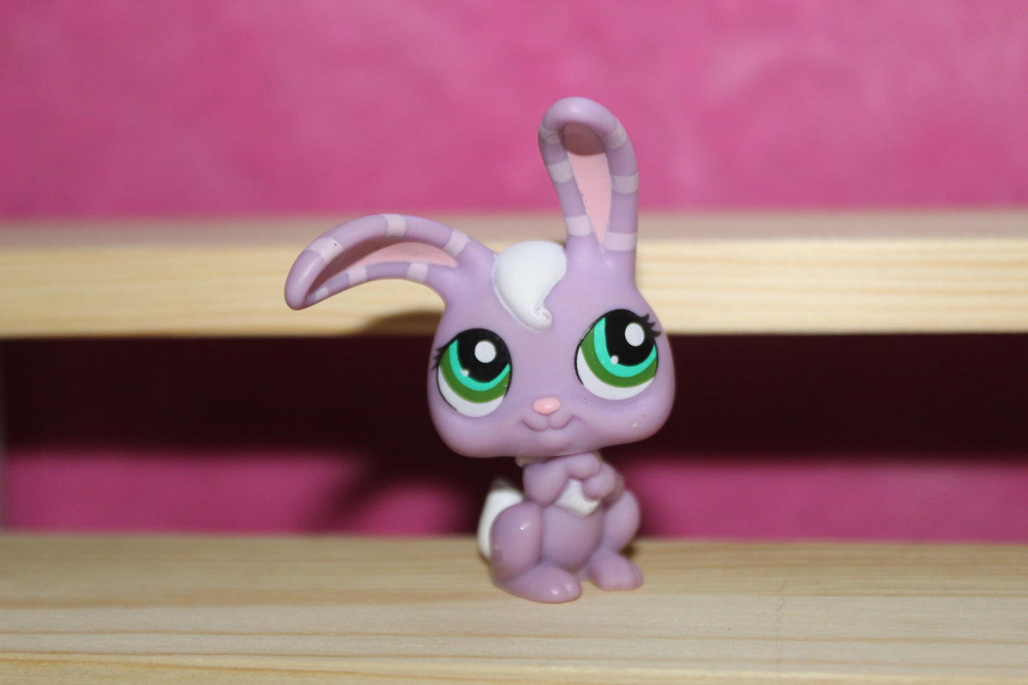 Authentic LPS Bunny