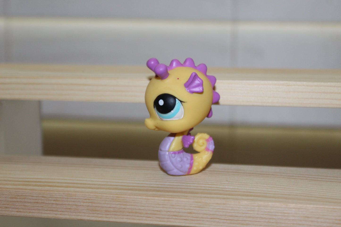 Authentic LPS Seahorse