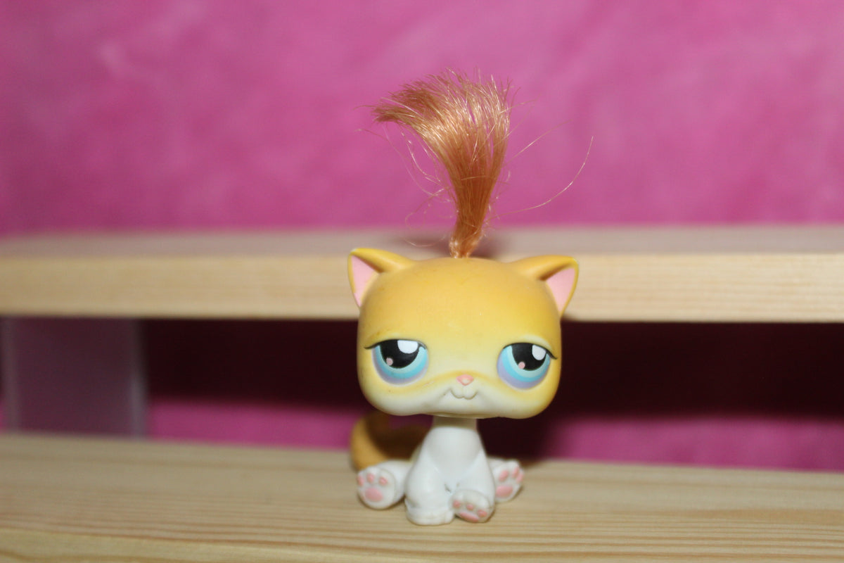 Authentic LPS Fluffy Haired Cat