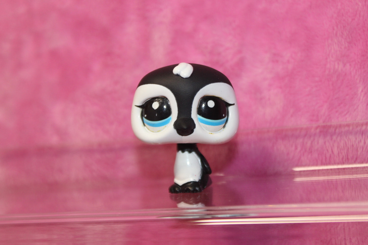 Authentic LPS Blythe Penguin Bird