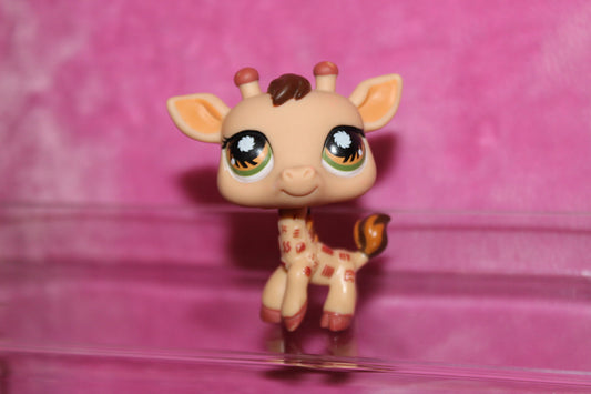 Authentic LPS Giraffe