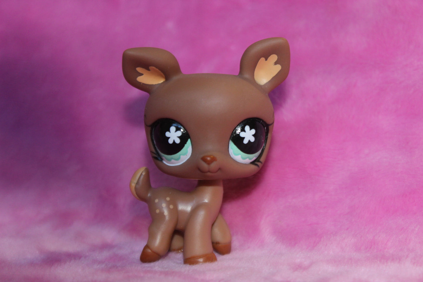 Authentic LPS Deer