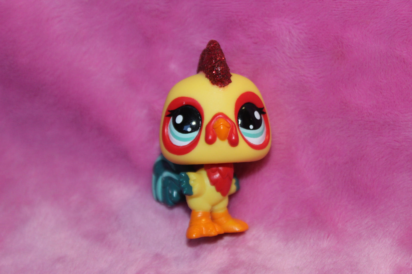 Authentic LPS Blemished Glitter Rooster Bird (Mark on back of head)